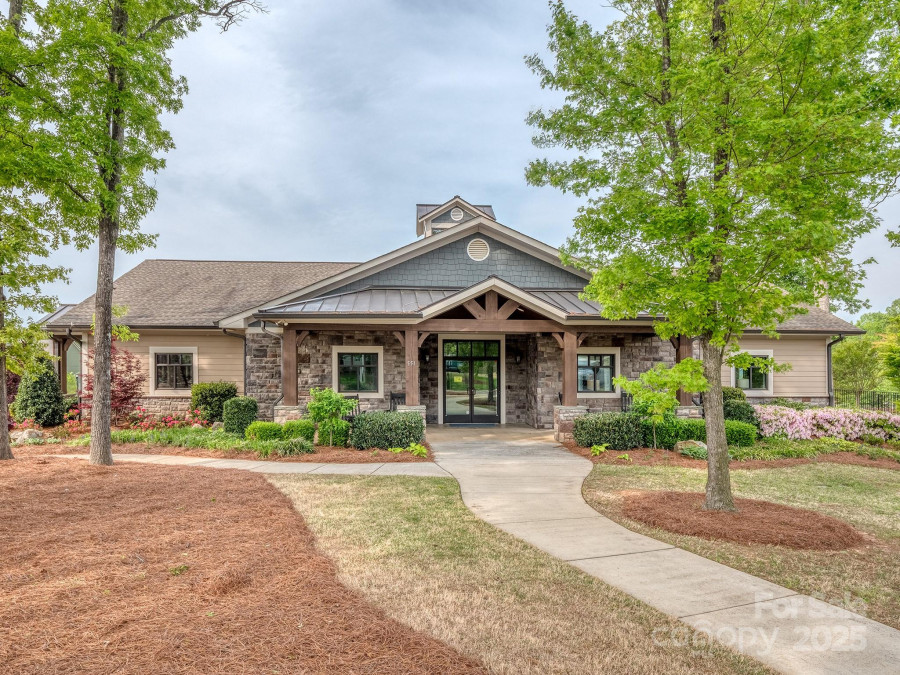 140 Halifax Dr Fort Mill, SC 29707