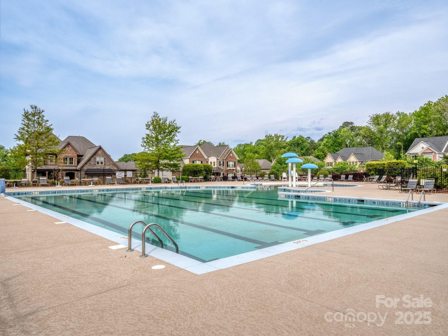 140 Halifax Dr Fort Mill, SC 29707
