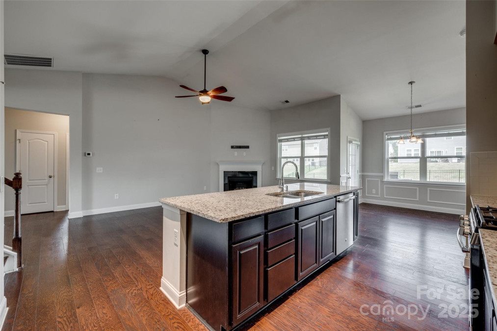 4926 Trayton Ave Gastonia, NC 28056