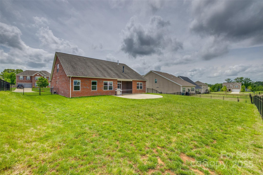 4926 Trayton Ave Gastonia, NC 28056