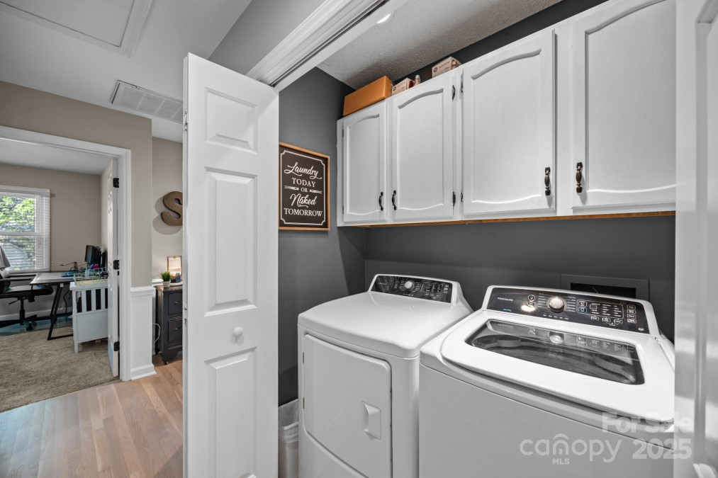 10009 Lattice Ct Charlotte, NC 28269