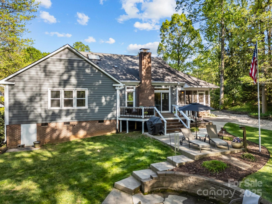 10009 Lattice Ct Charlotte, NC 28269