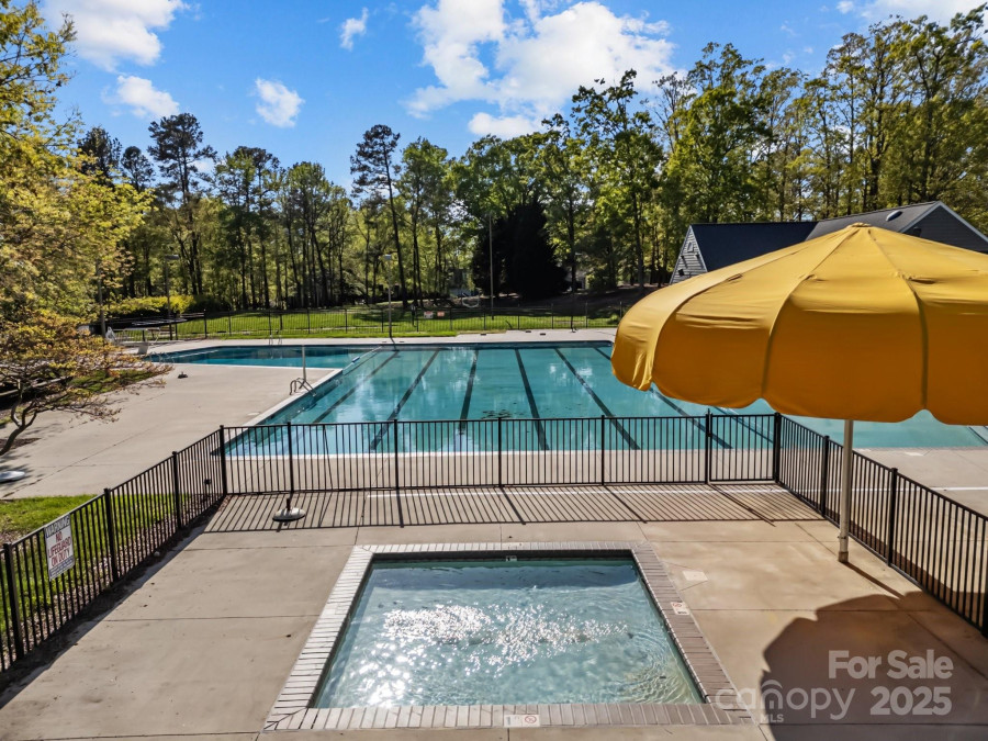 10009 Lattice Ct Charlotte, NC 28269
