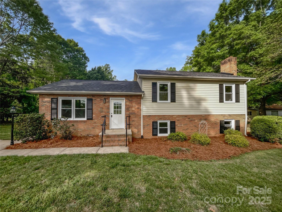 269 Bud Black Rd Crouse, NC 28033
