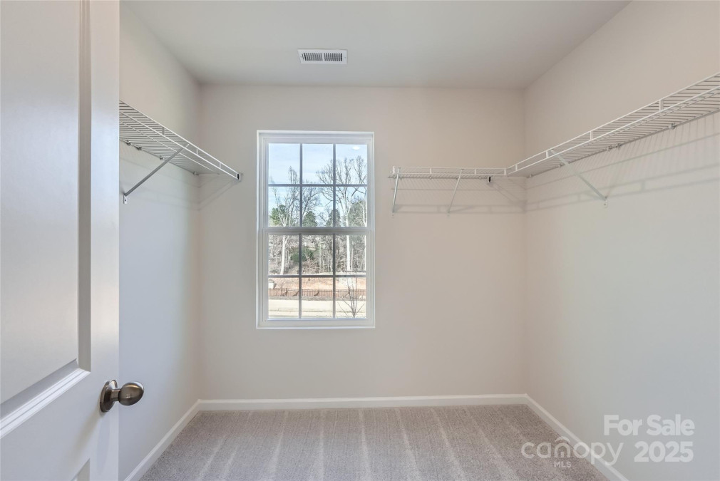 1530 Cottage Creek Dr Bessemer City, NC 28016