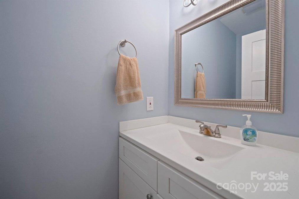 2646 Olivers Cross Rd Newton, NC 28658