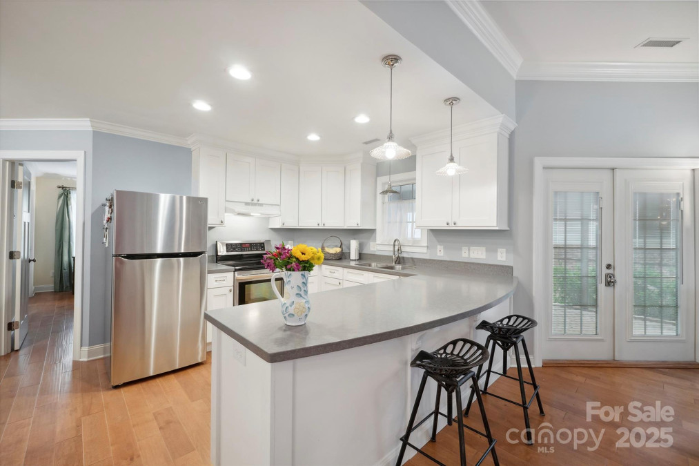 2646 Olivers Cross Rd Newton, NC 28658