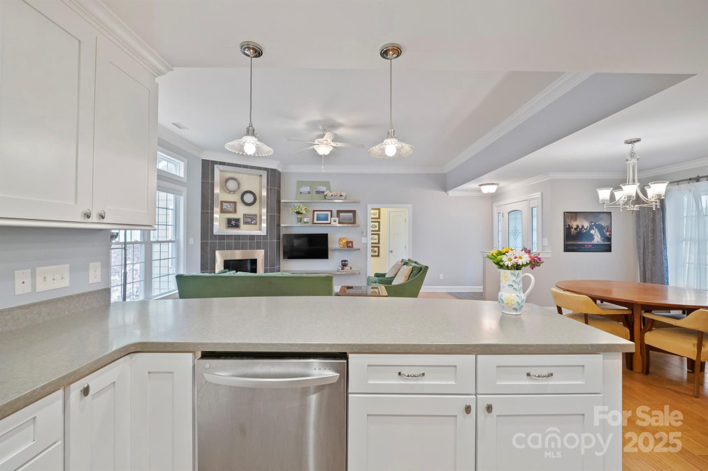 2646 Olivers Cross Rd Newton, NC 28658