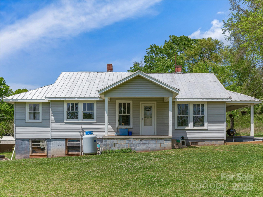 137 Clements Rd Rutherfordton, NC 28139