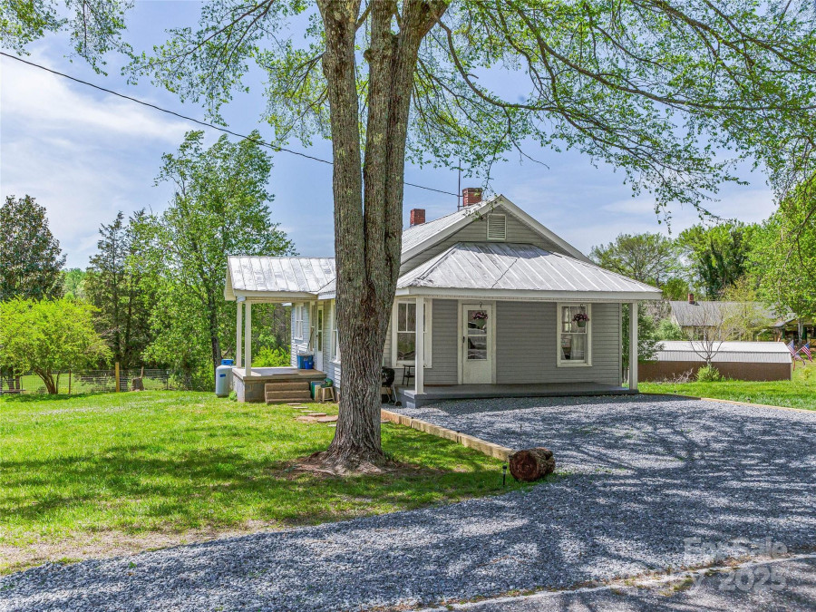 137 Clements Rd Rutherfordton, NC 28139