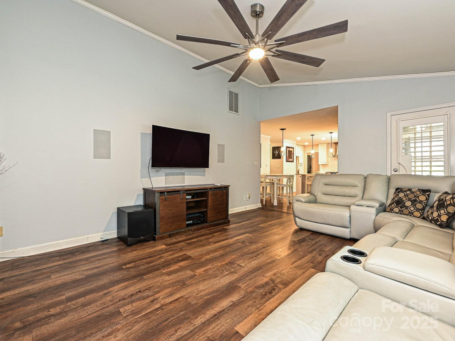 8200 Lansford Rd Charlotte, NC 28277