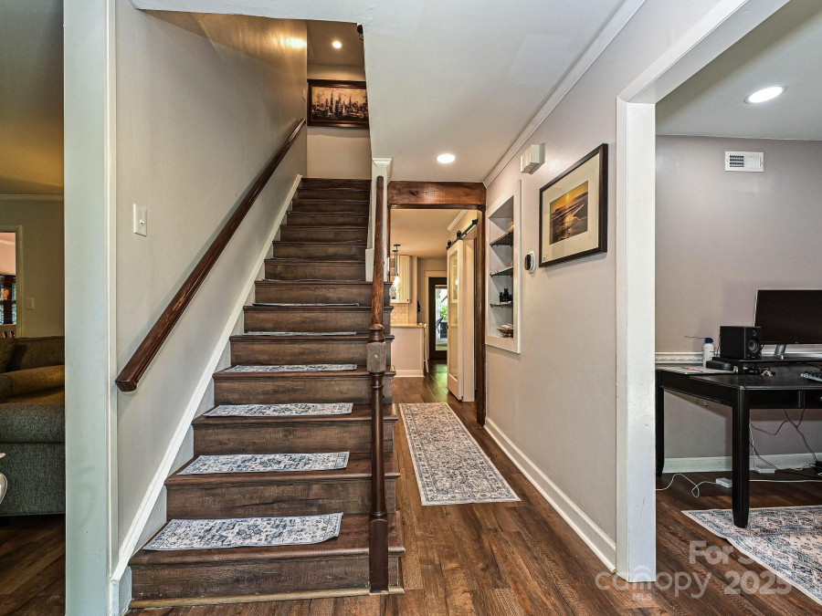 8200 Lansford Rd Charlotte, NC 28277