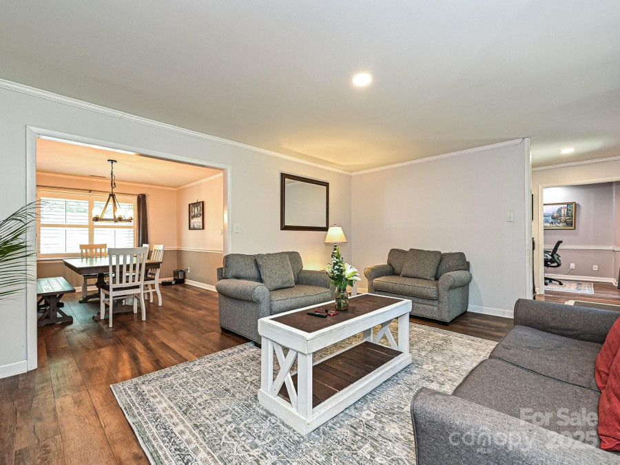 8200 Lansford Rd Charlotte, NC 28277