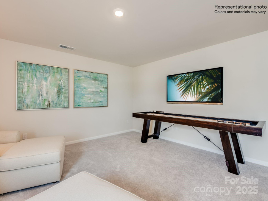 12103 Devon Square Ct Charlotte, NC 28262
