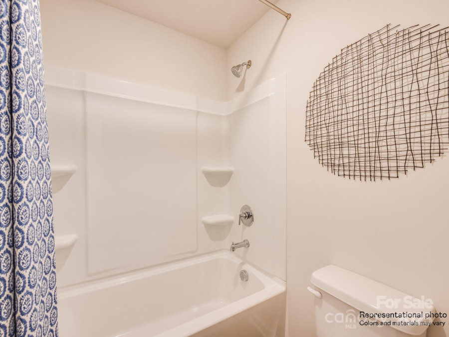 12103 Devon Square Ct Charlotte, NC 28262