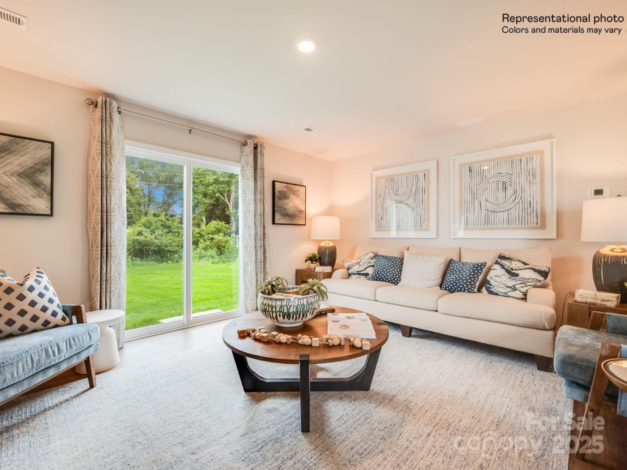 12103 Devon Square Ct Charlotte, NC 28262