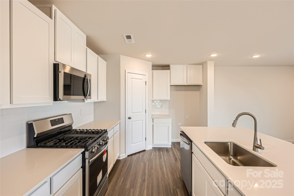 121 Dorian Pl Troutman, NC 28166