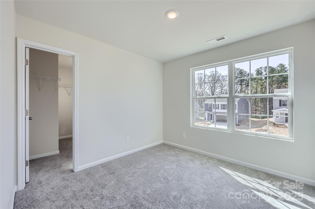 121 Dorian Pl Troutman, NC 28166