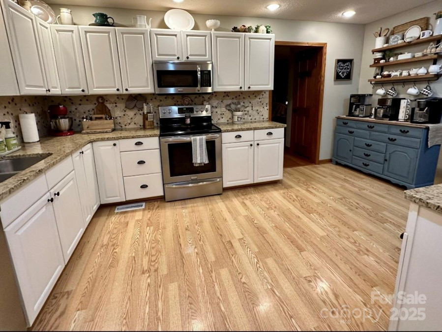 122 Roxboro Ct Mount Gilead, NC 27306