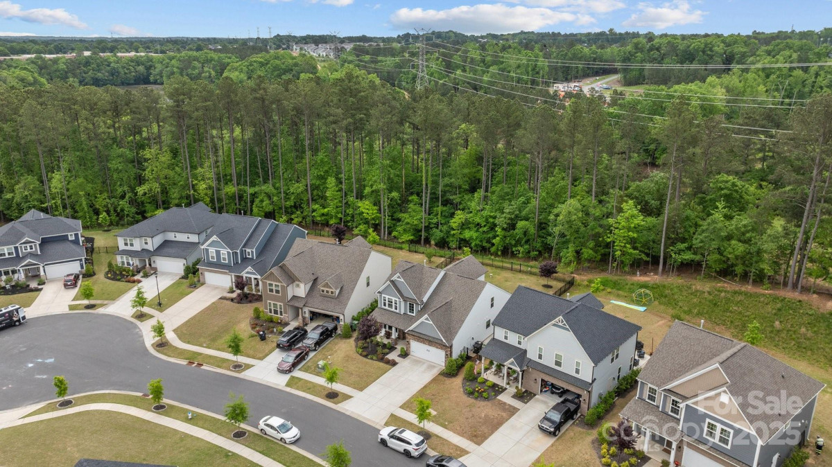 1548 Striped Bass Ln Clover, SC 29710