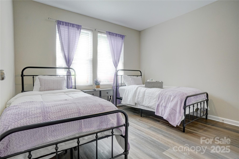 809 Fisher St Kannapolis, NC 28027