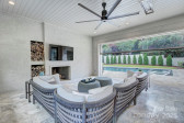 1919 Shoreham Dr Charlotte, NC 28211