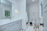 1919 Shoreham Dr Charlotte, NC 28211