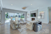1919 Shoreham Dr Charlotte, NC 28211