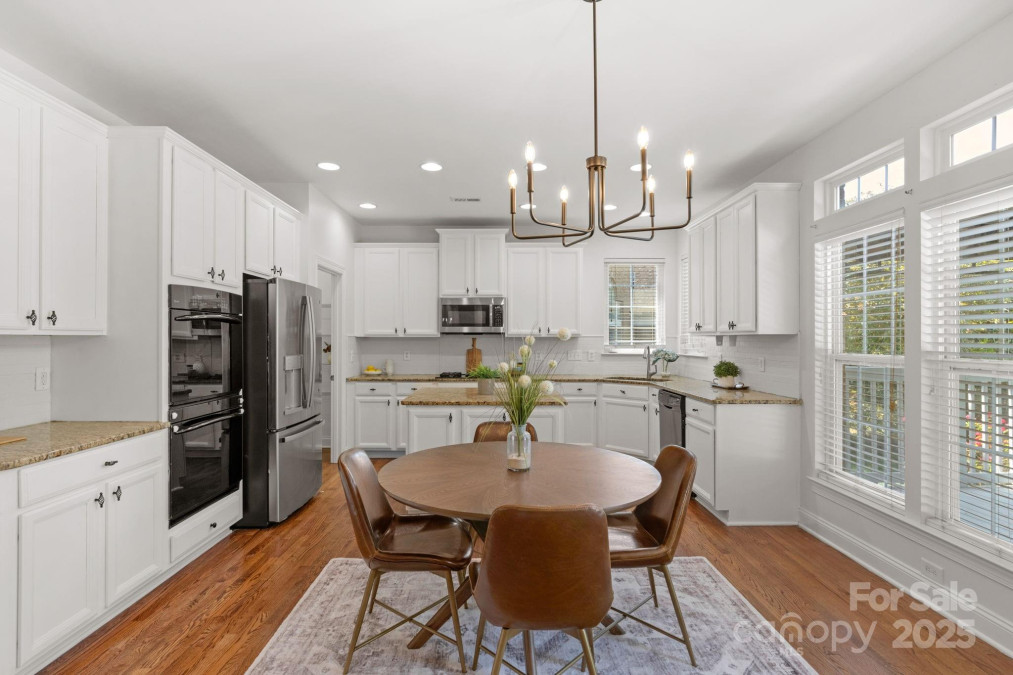 1116 Crooked River Dr Waxhaw, NC 28173