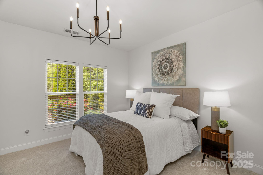 1116 Crooked River Dr Waxhaw, NC 28173