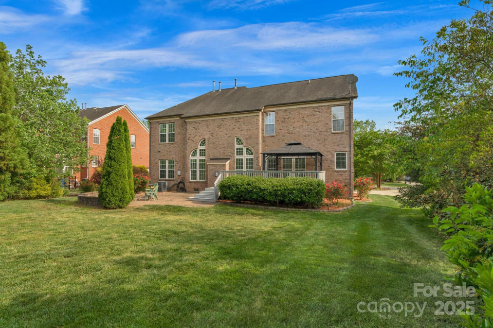 1116 Crooked River Dr Waxhaw, NC 28173