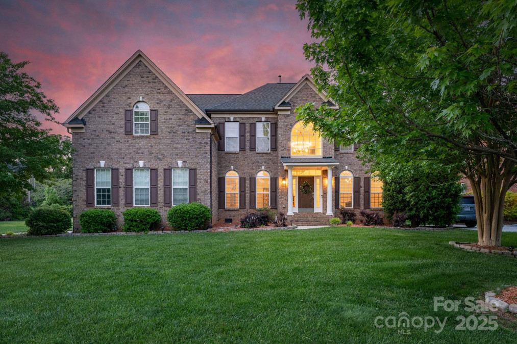 1116 Crooked River Dr Waxhaw, NC 28173