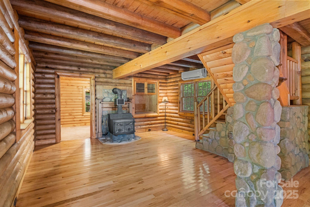 1154 Woodrow Pl Lenoir, NC 28645