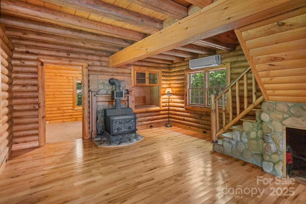 1154 Woodrow Pl Lenoir, NC 28645