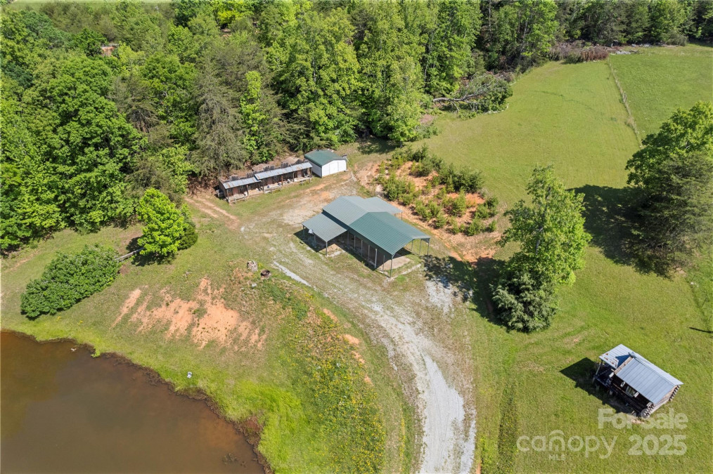 1154 Woodrow Pl Lenoir, NC 28645