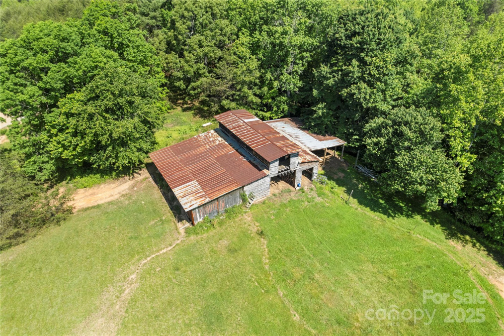 1154 Woodrow Pl Lenoir, NC 28645