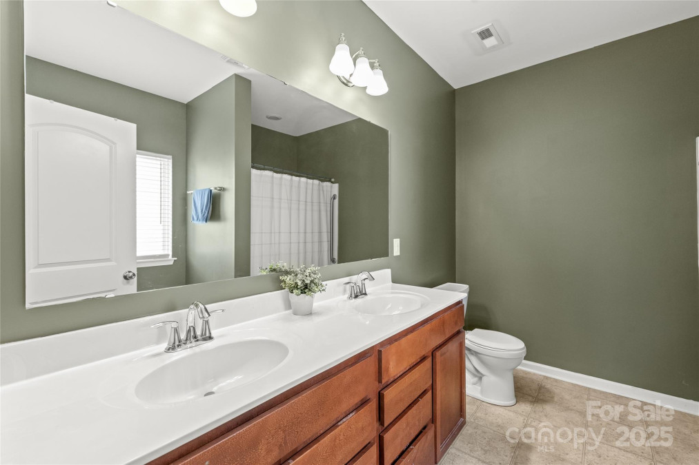 306 Fesperman Cir Troutman, NC 28166