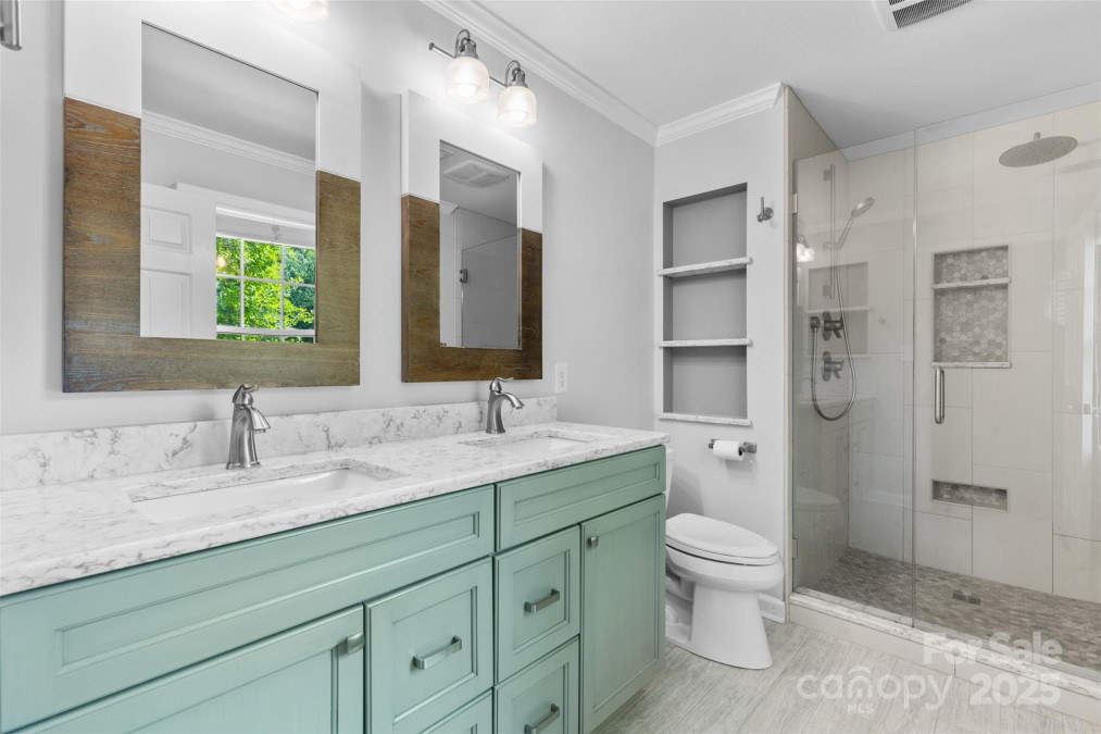 16565 Kimbolten Dr Huntersville, NC 28078