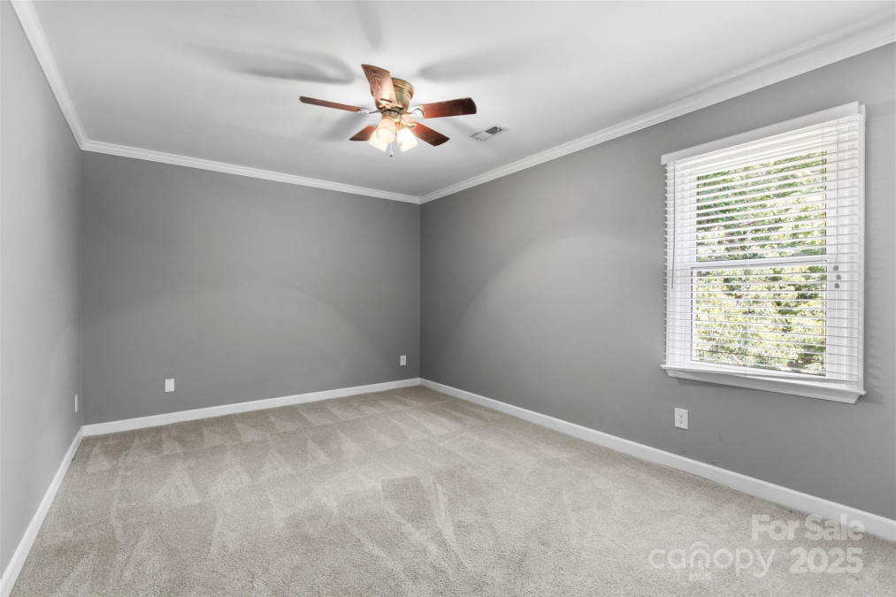 16565 Kimbolten Dr Huntersville, NC 28078