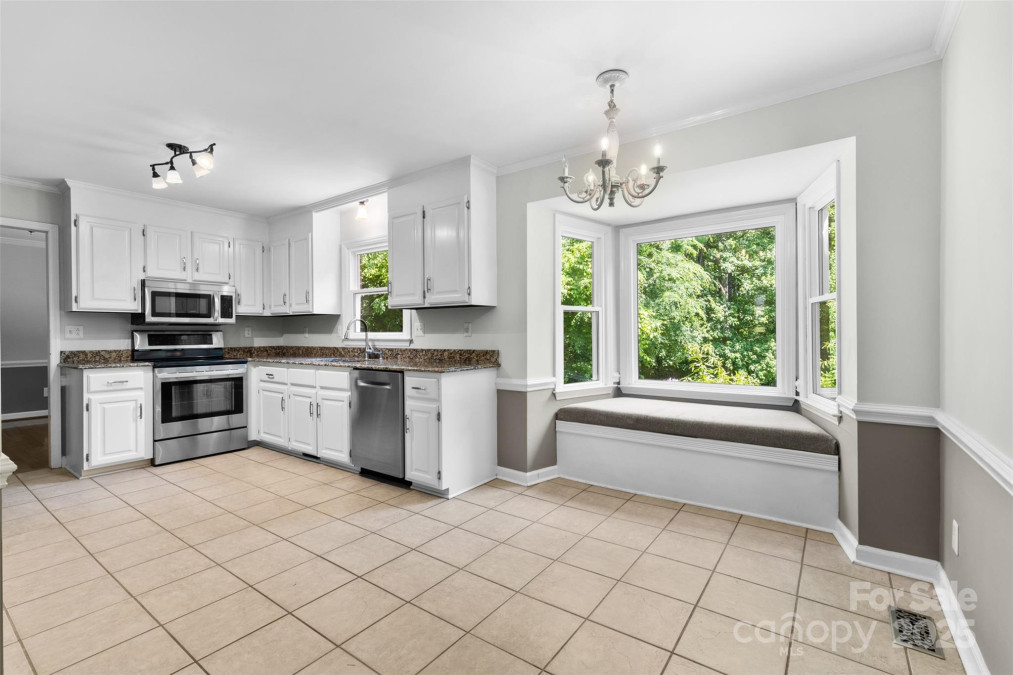 16565 Kimbolten Dr Huntersville, NC 28078