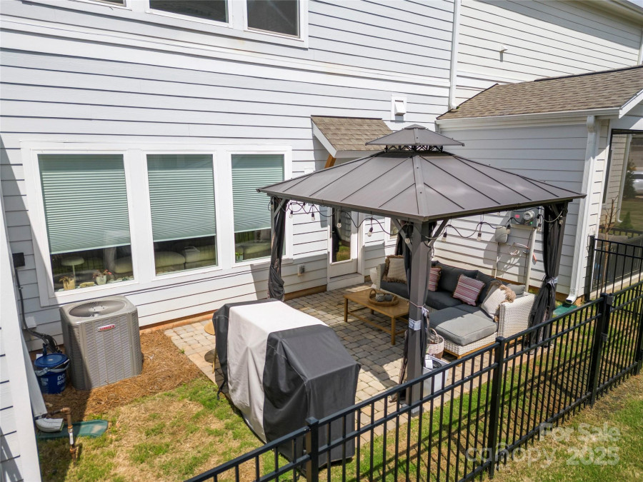 8107 Houser St Cornelius, NC 28031