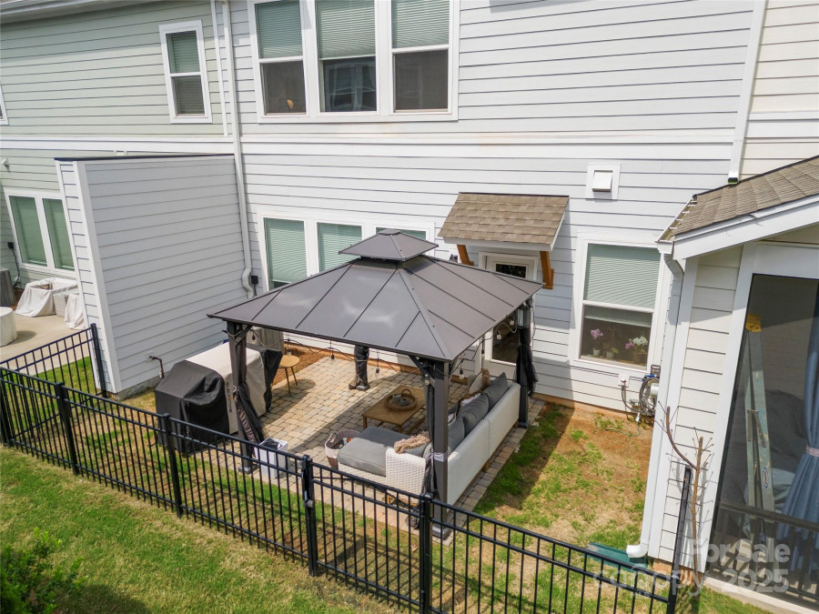 8107 Houser St Cornelius, NC 28031