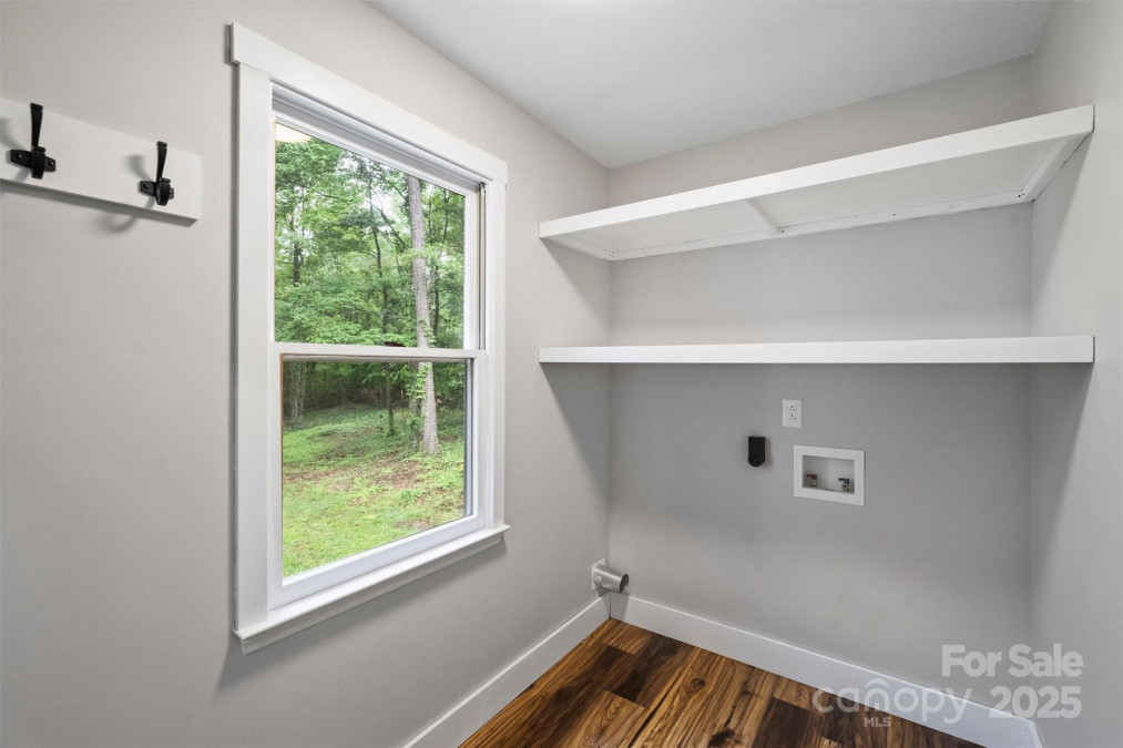 616 Trailing Rock Dr Charlotte, NC 28214