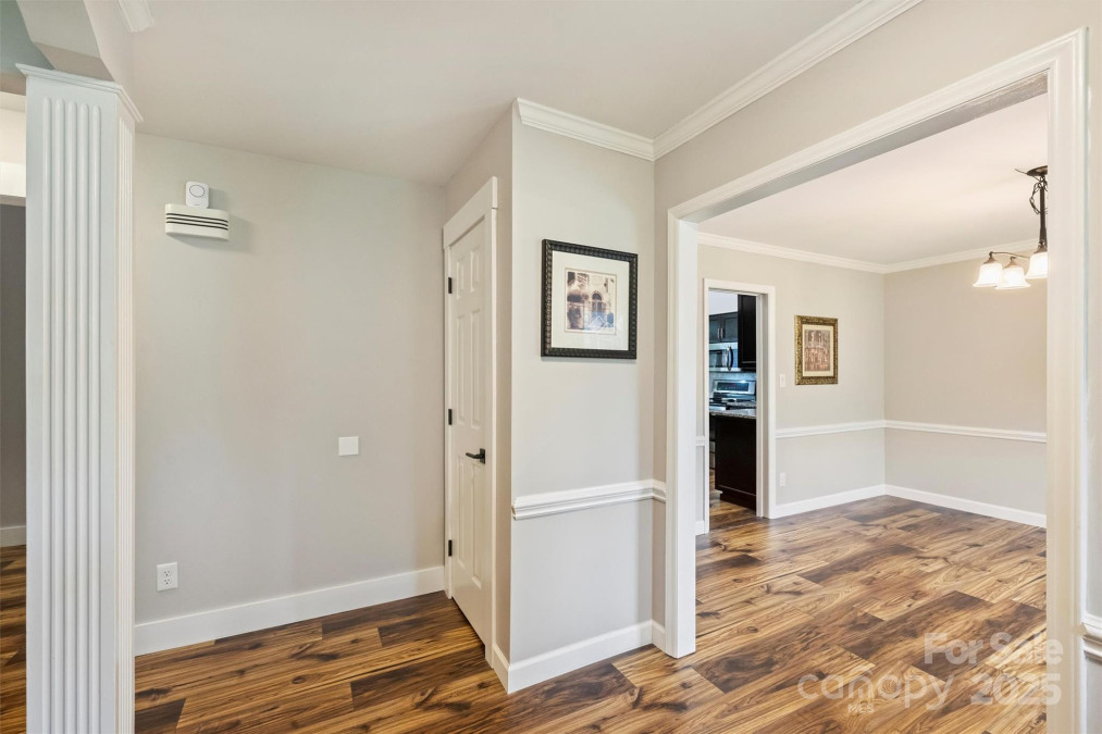 616 Trailing Rock Dr Charlotte, NC 28214