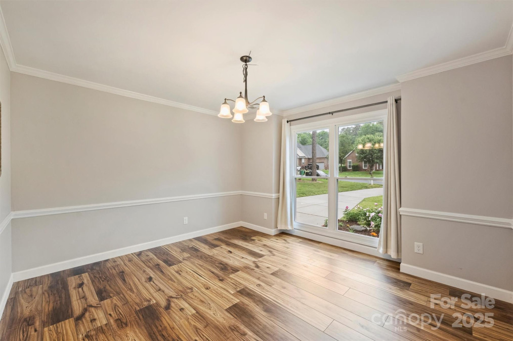 616 Trailing Rock Dr Charlotte, NC 28214