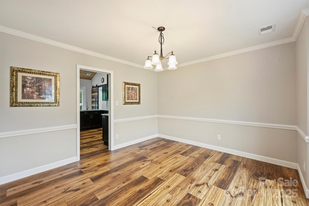 616 Trailing Rock Dr Charlotte, NC 28214