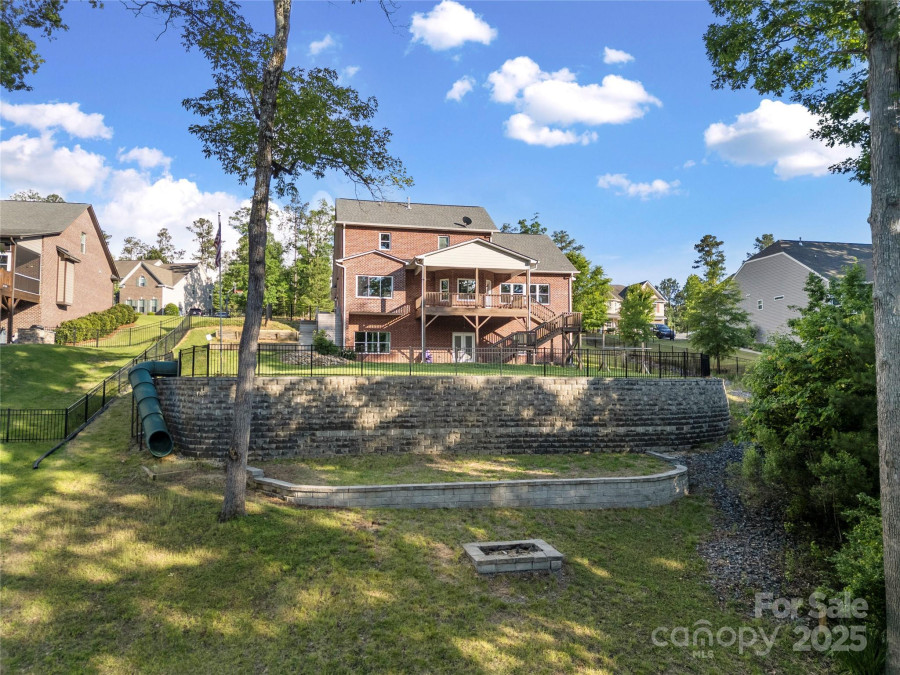 444 Snapdragon Dr Clover, SC 29710