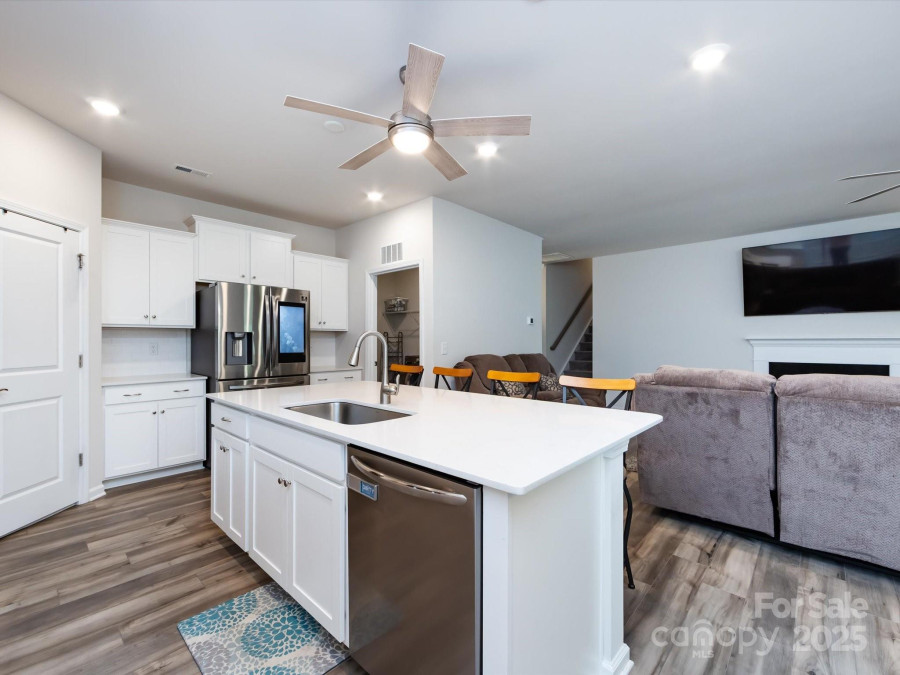 3199 Windhaven Ln Tega Cay, SC 29708