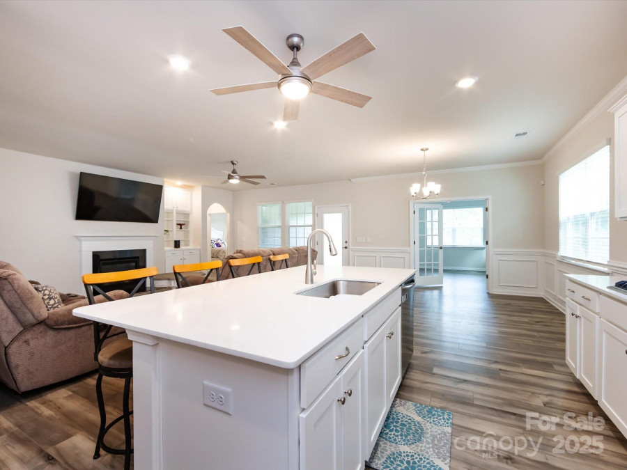 3199 Windhaven Ln Tega Cay, SC 29708