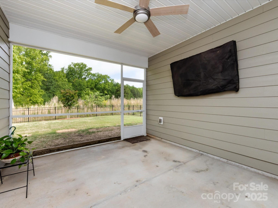 3199 Windhaven Ln Tega Cay, SC 29708